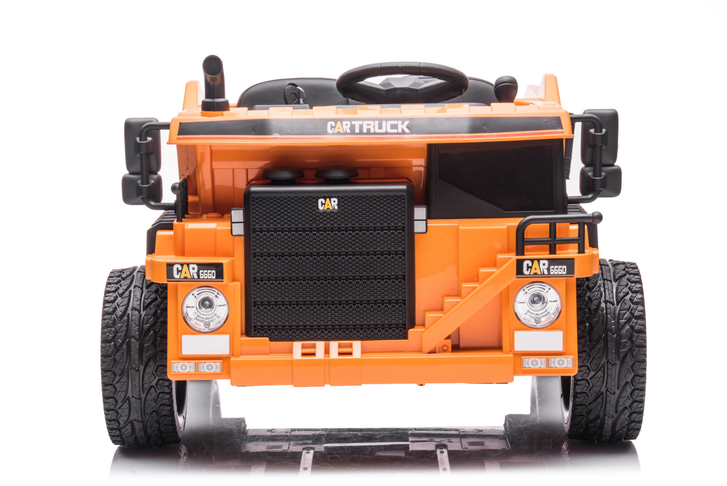 4*4 motor drives 12V battery which can be recharged when children ride on the truck