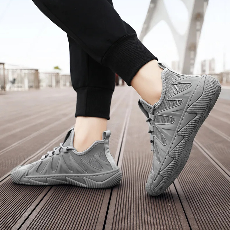 2024 Leisure Octopus Soft Bottom Lacing Men's Shoes Summer New Breathable Mesh Sneakers Urban Style