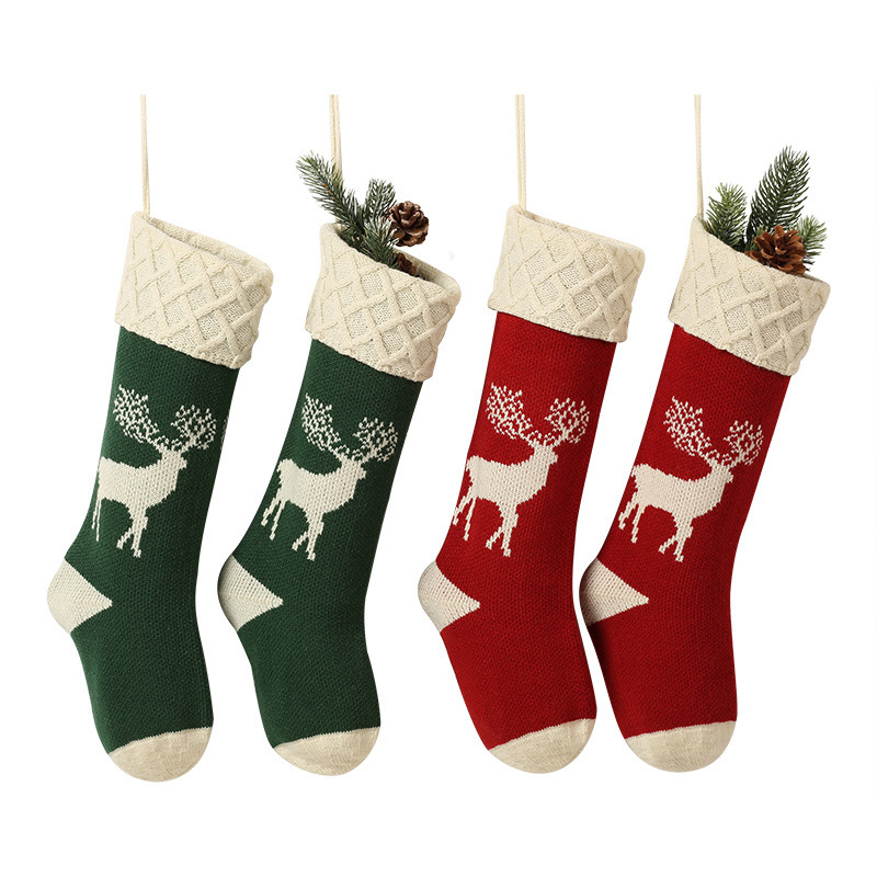 Family Classic Cable Knit White Christmas Stockings Christmas tree design