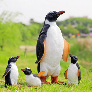 Large outdoor garden art animal resin penguin sculpture for sale