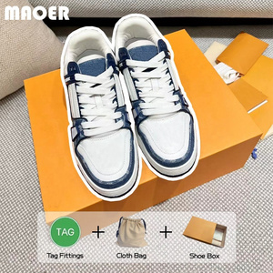 Original Classic Trainer Men high quality Fashion Brand sneakers luxury designer casual  running  skate shoes women With Logo 47