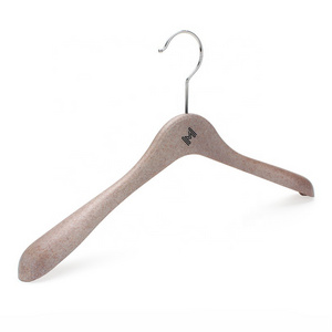 MAOS hanger supplier PLA plastic hanger degradable material  hanger with wide shoulder for jacket