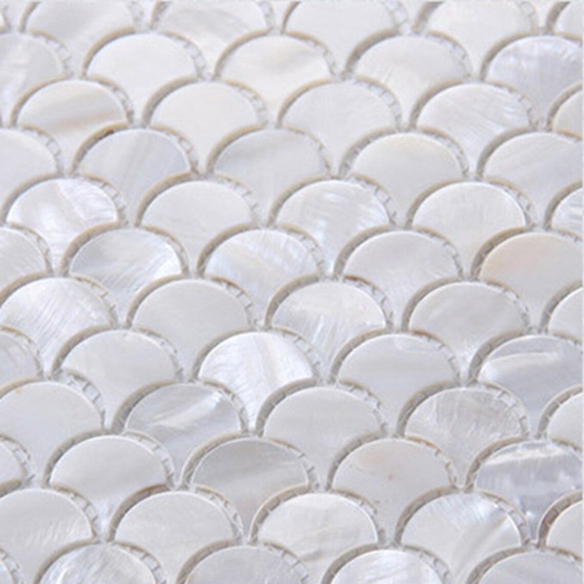 Mosaic Tile Polished Peel and Stick Mother of Pearl Shell Mosaic Interior Wall White Natural Shell MT Stone Fish Scale,irregular