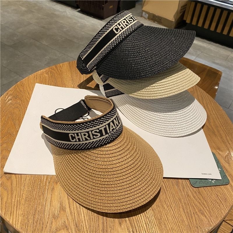 Luxury Catalogue Eco Friendly Straw Hats Bags Woven Hat Sun Visor Fashion Beach Visor Cap Designer Hat Famous Brand