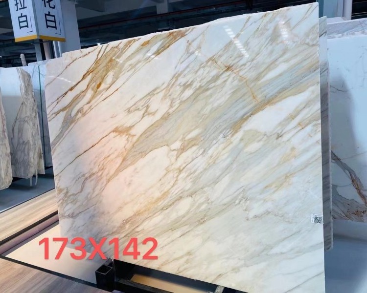 Factory Price Wholesales Natural White Stone Calacatta Gold Marble Slab For Wall Tiles