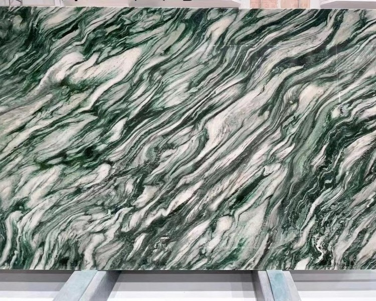 Promotion Home Design Natural Stone Green Granite Slabs Tiles Slabs Granite Slab Price