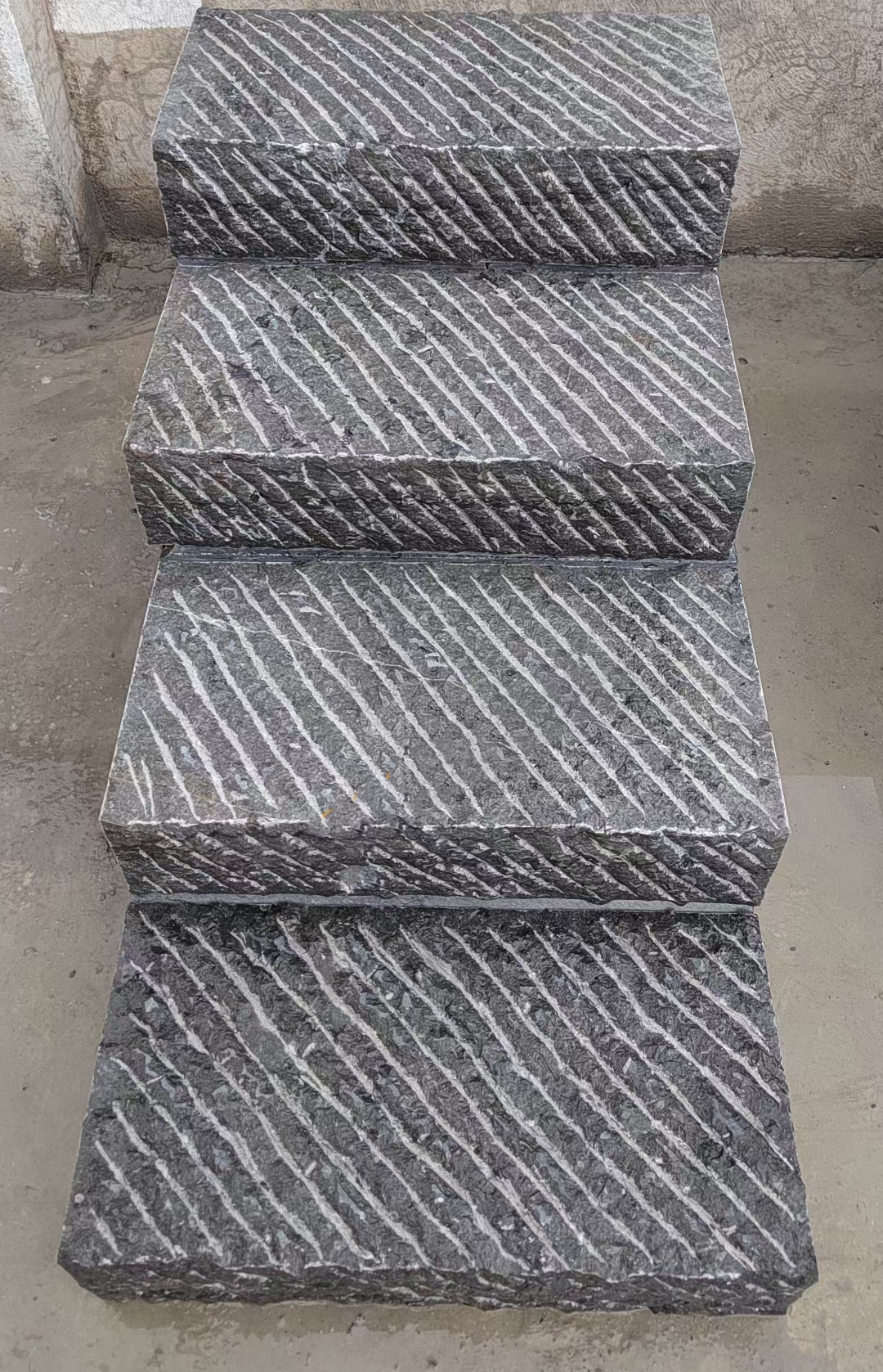 Wholesale China courtyard bluestone pavers