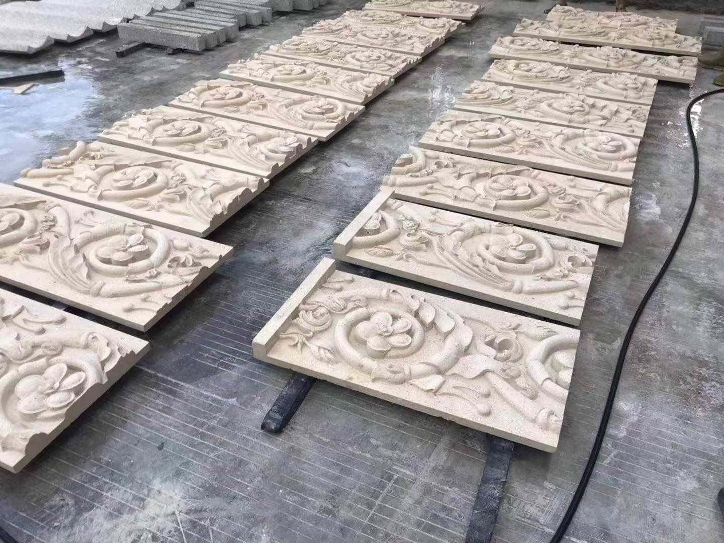 Luxury Natural Honed Golden Moca Limestone Veneer For Villa Exterior Wall Cladding