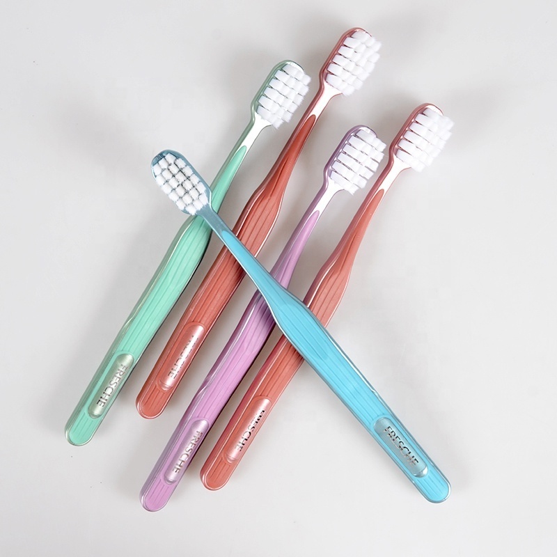 FRESCHE set of 5pcs rubber toothbrush with 10000 soft Japanese bristles