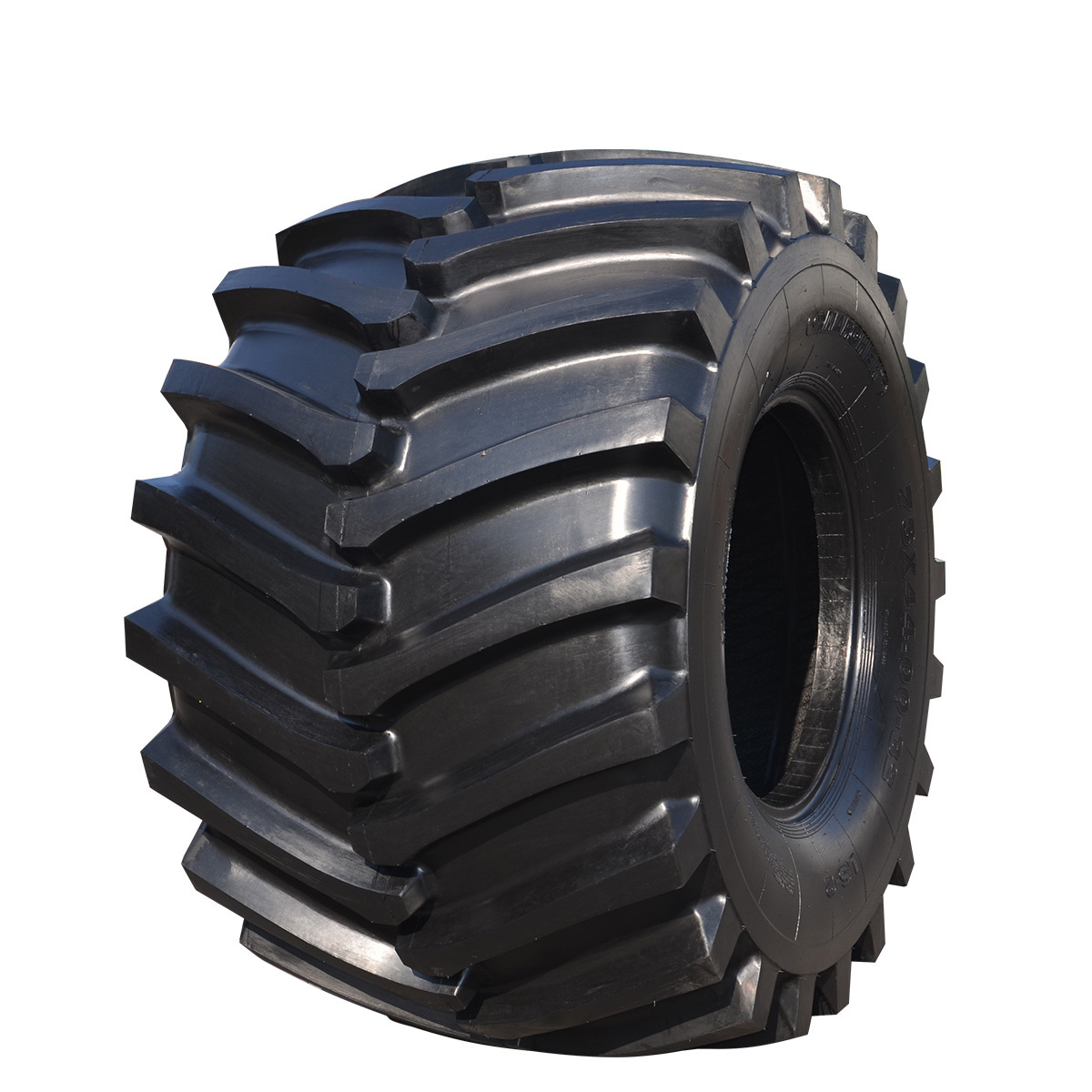 ROADHIKER brand Logging Skidder Tyre 54x37.00-25, 66x43.00-25, 73x44.00-32 Made in China from tyre factory