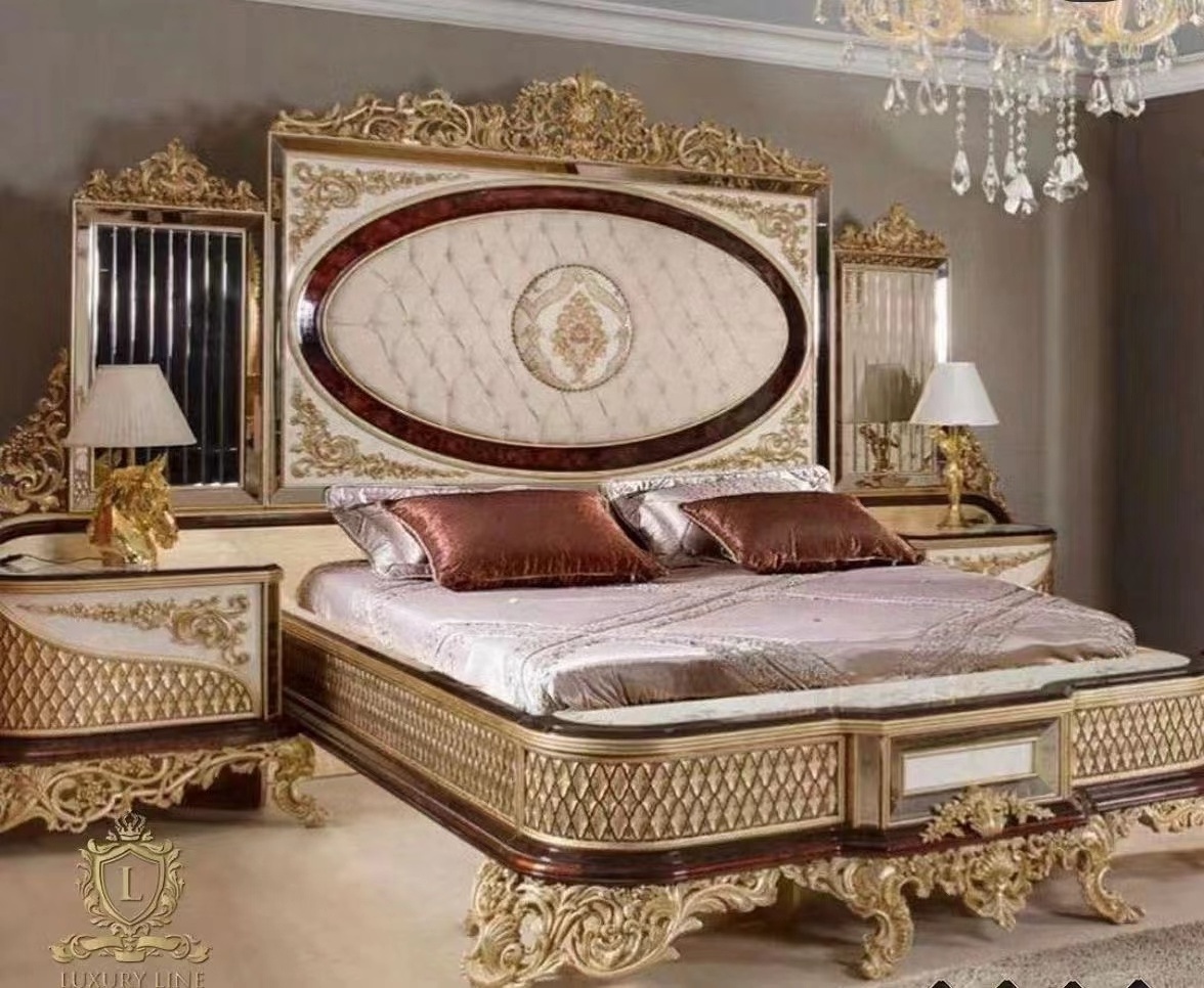 Royal Italian Baroque King-Size Bed with Luxury Wood Carved Mahogany Frame French Antique Bedroom Furniture for Home Use