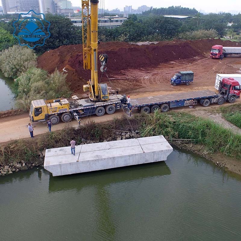 Laying concrete block used stronger and stable floating dock different size for good sale