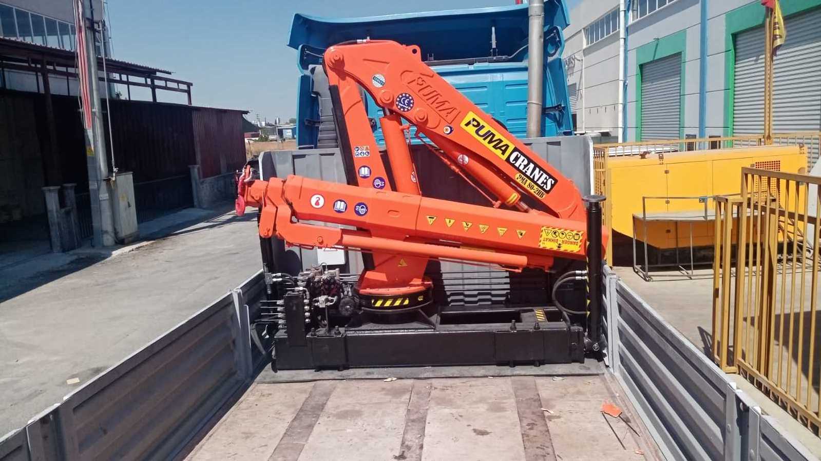 New Design Trailer Crane 5 Ton Rated Load Puma Engine 10M Max. Lifting Height