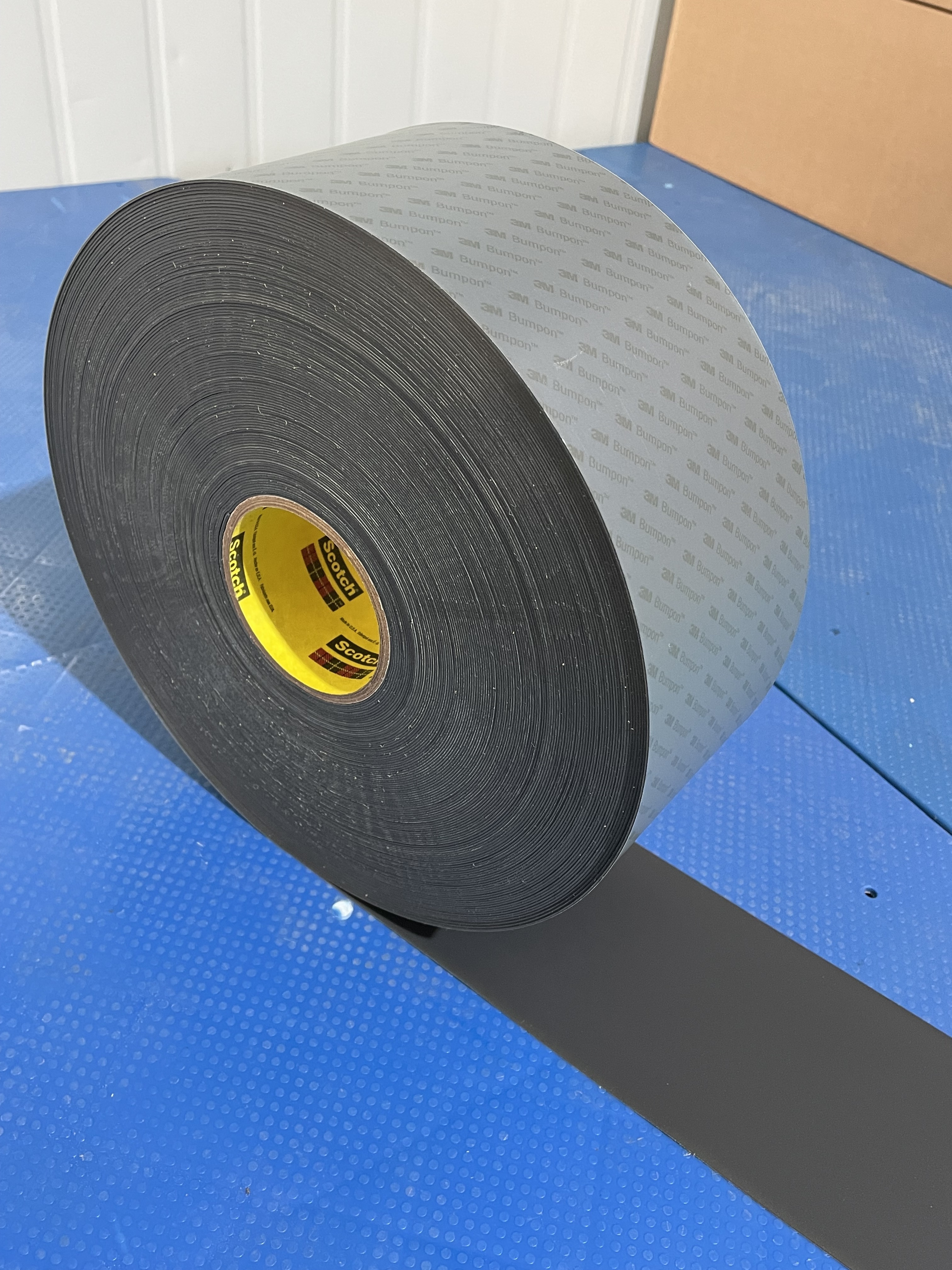 3M SJ5008 SJ5808 SJ5816 SJ5832  Bumpon Resilient Rollstock Tape Black Anti Skid Tape Rubber Self Adhesive Backed Polyurethane