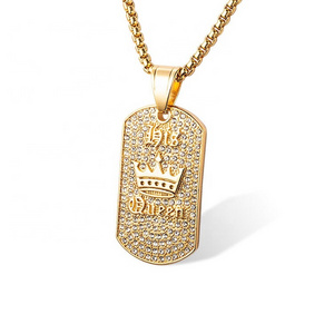 Custom Wholesale Stainless Steel Crown Queen 1918  Iced Out Bling Cubic Zirconia Rectangle Cage Dog Tag Pendant