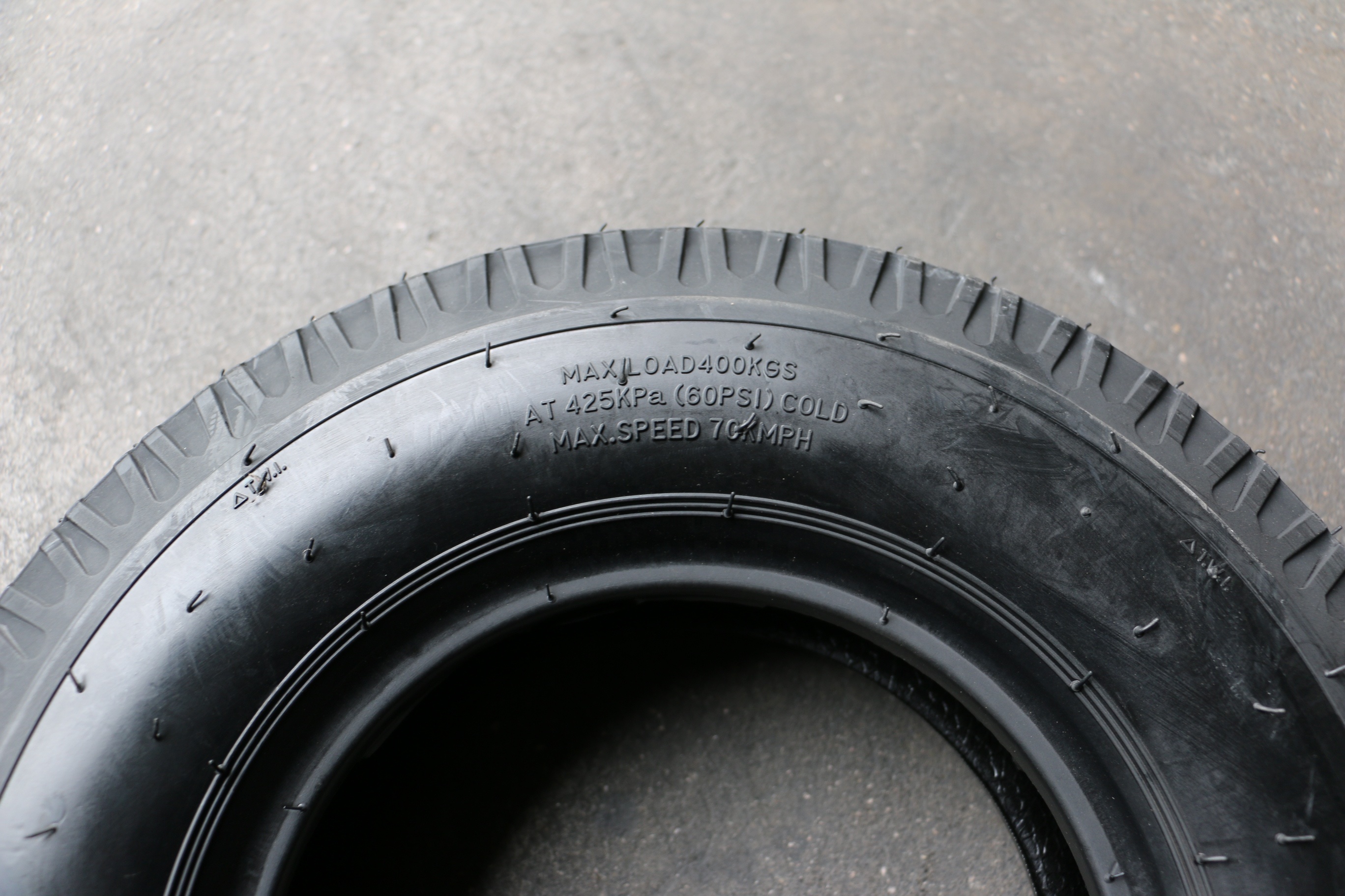 motorcycle tires 3.00-10 2.25-17  3.50-10 3.00-12 2.50-14 2.75-14 2.50-17 60/100-10 2.50-10 70/65-6.5 60/70-6.5 200x50