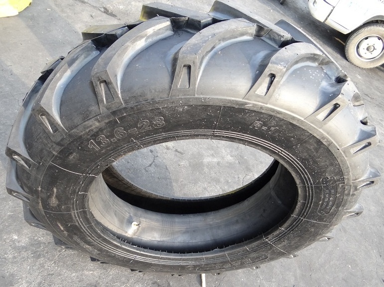 High quality 11.2-38 11.2-24 13.6-28 11.00-38 11.2-20 12.4-28 14.9x24 16.9 30 18 4 38 23.1x34 rear tractor tires for sale