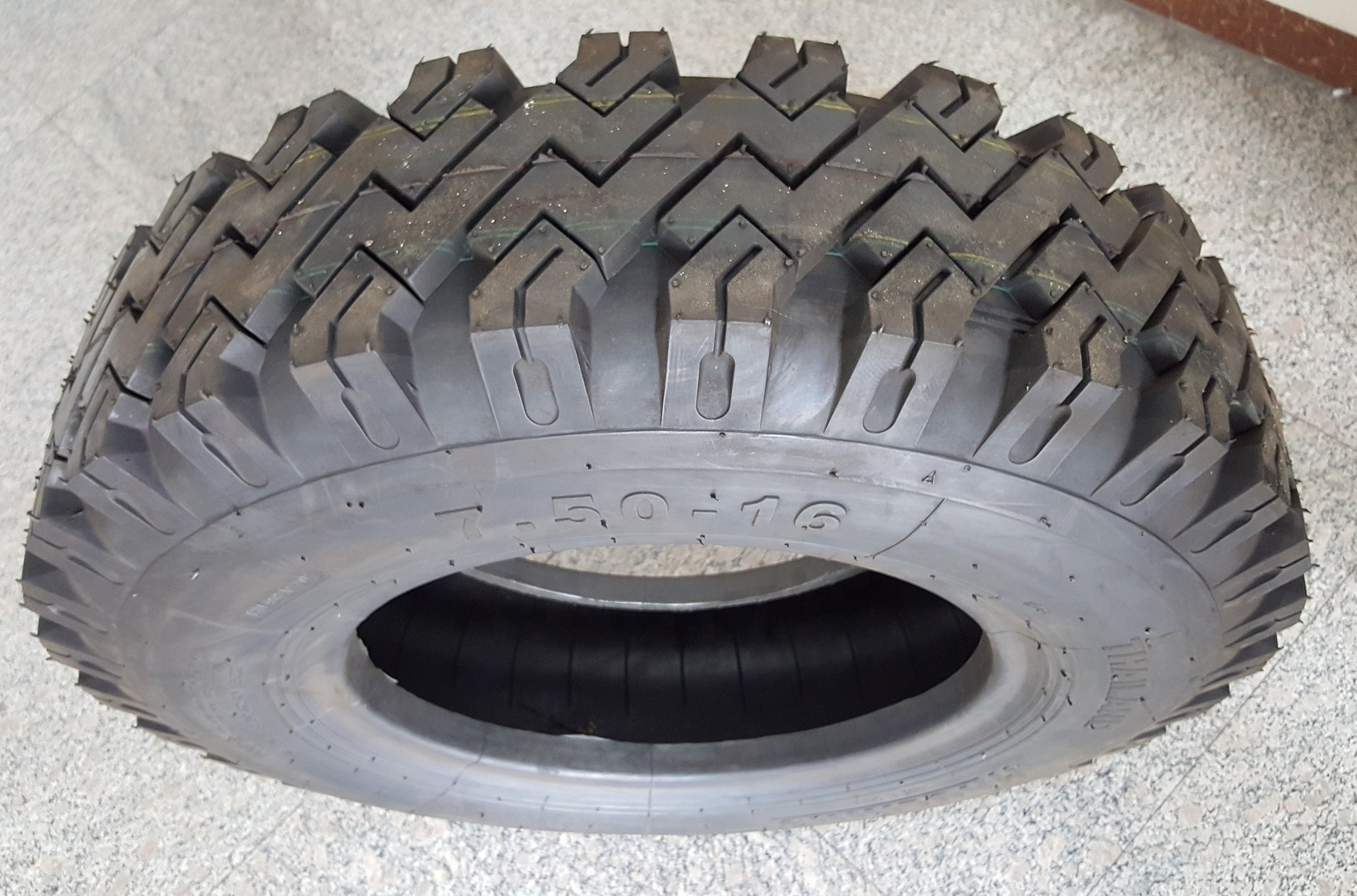 7.50 16 cross country light truck tyre prices