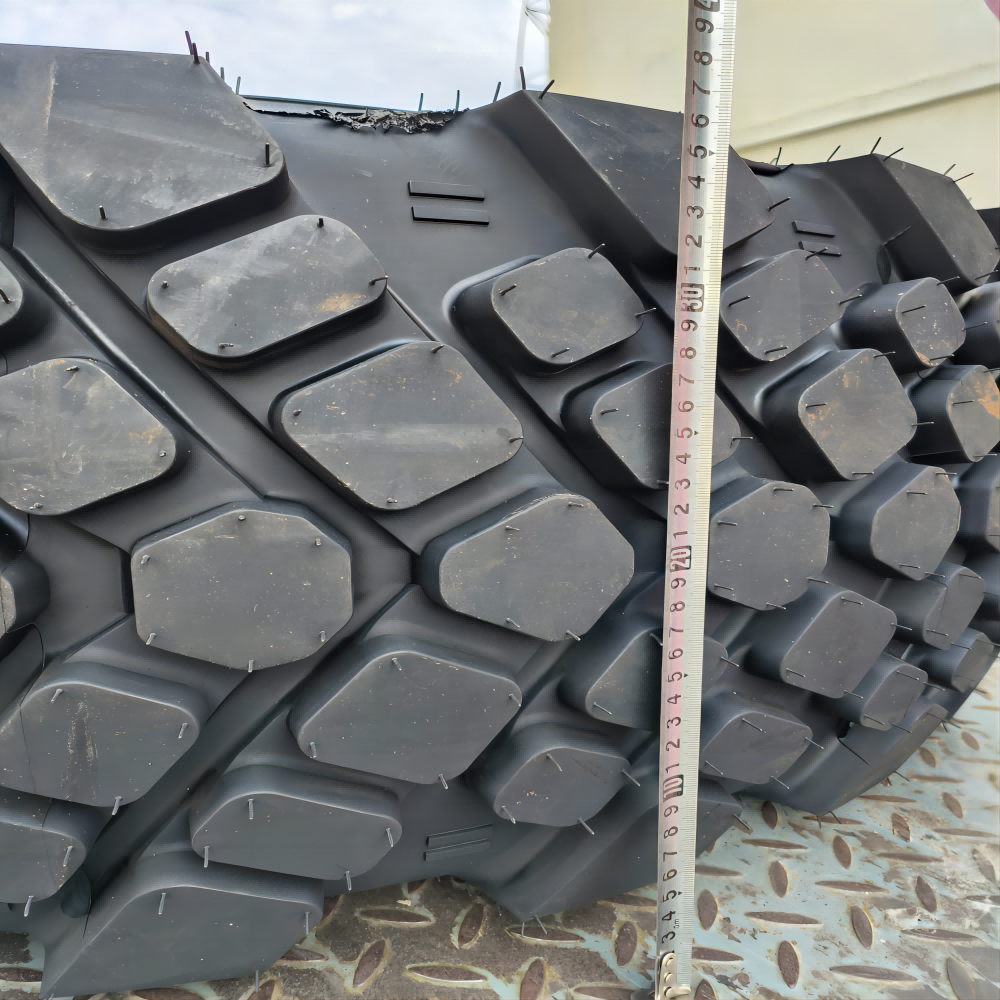 cross country Tires 425/85R21 425 85 21 425/85r21  for Russian Kazakhstan Market high quality tires