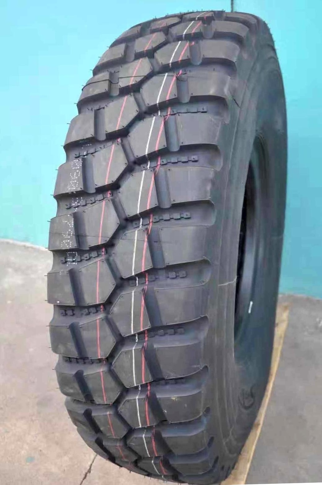 cross country truck tyre 1400R20 1600R20 tubeless truck tire