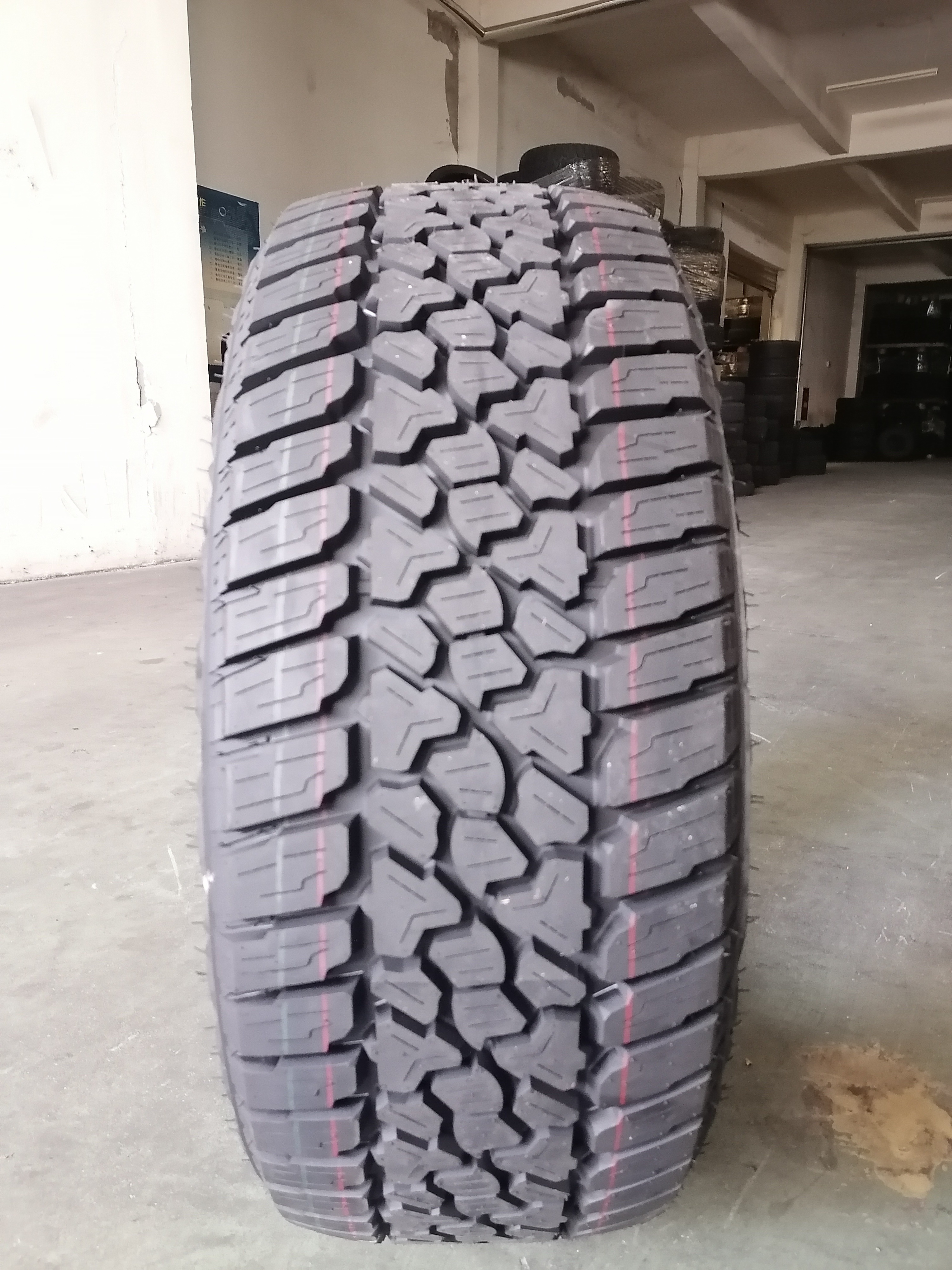 All Terrain Off-Road Tyre Car Tires 275 55R20 LT275/55R20 275 55 20 275 65R18 285 75R16 285 70R17 305/55R20