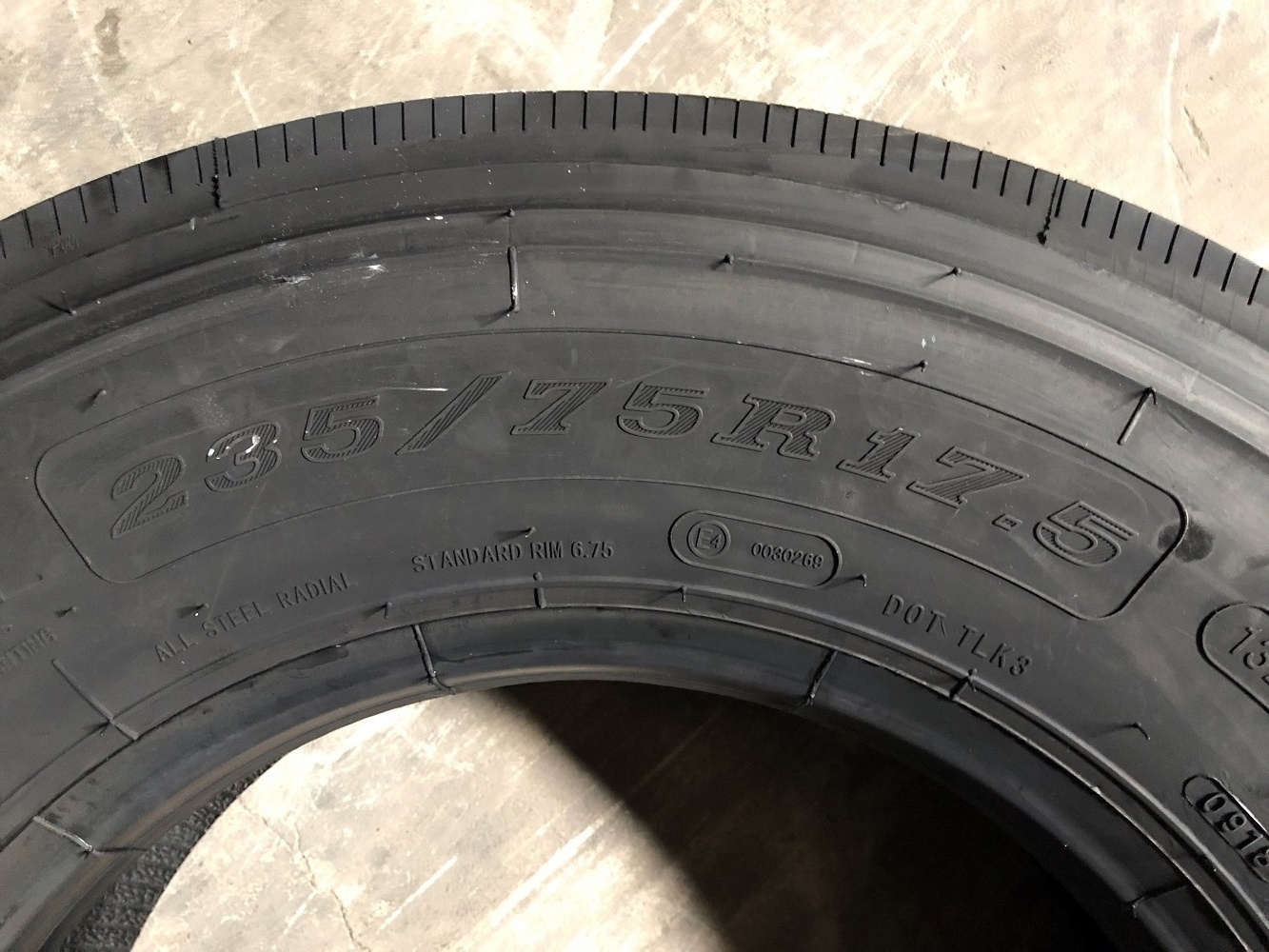 295/75/22.5 thailand semi truck tires  235 75r17.5