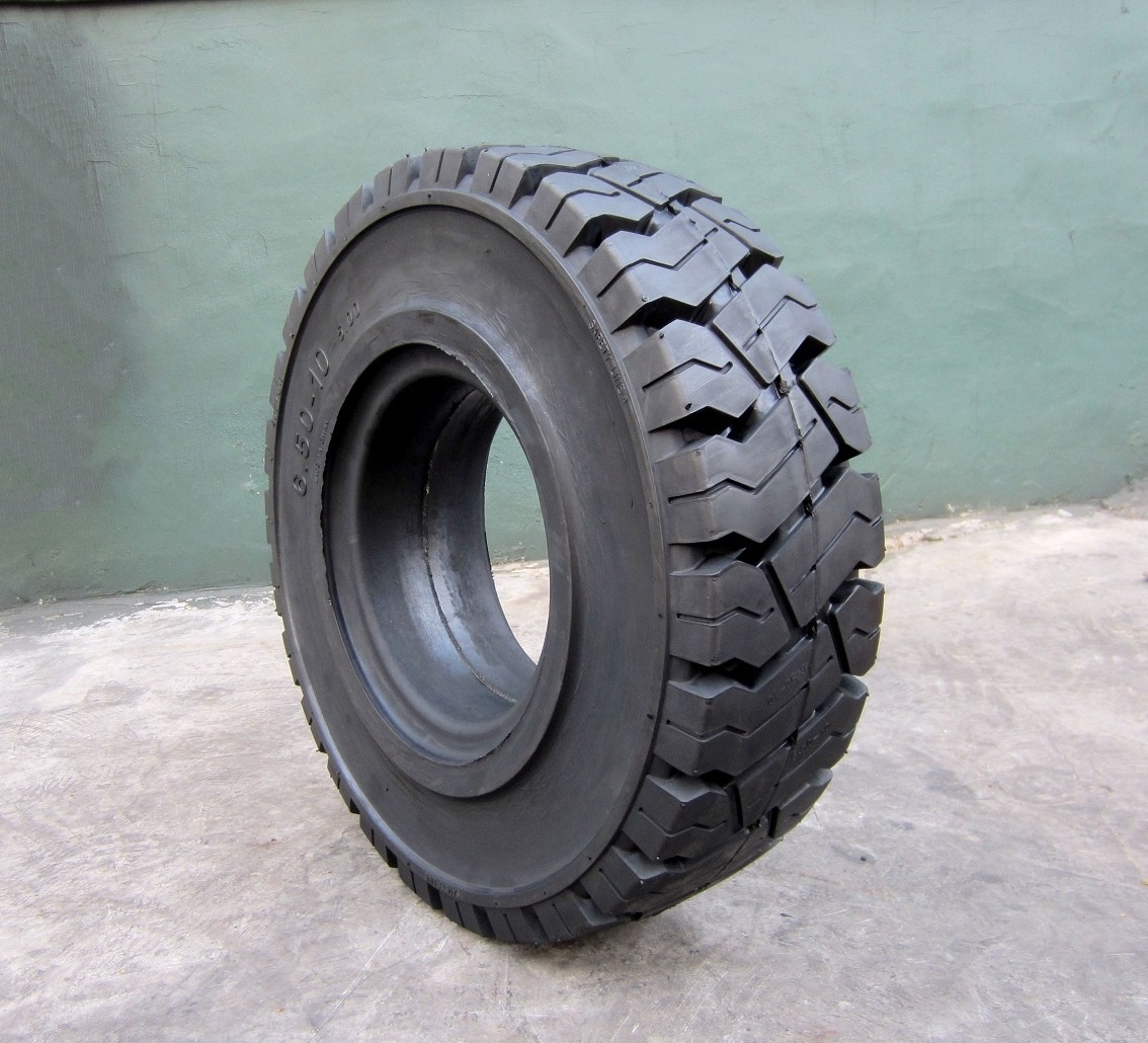 Factory China Forklift Tyres and Rims  New forklift Tires Solid Tires for Forklift 6.50-10 650-10 650x10 23x9-10 700-12  825-12