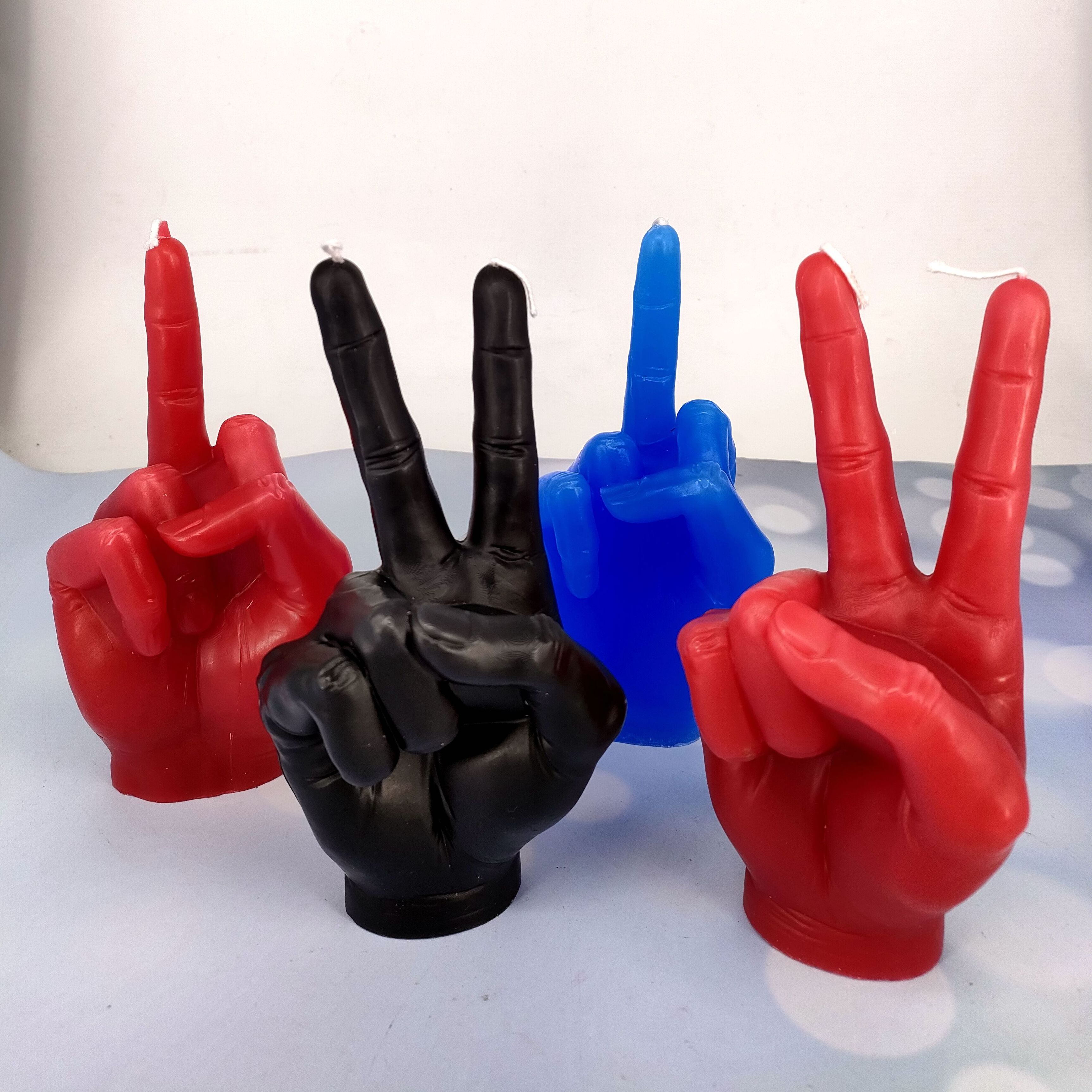 2022 3d home decoration handmade middle finger candle hand gesture fck you candle