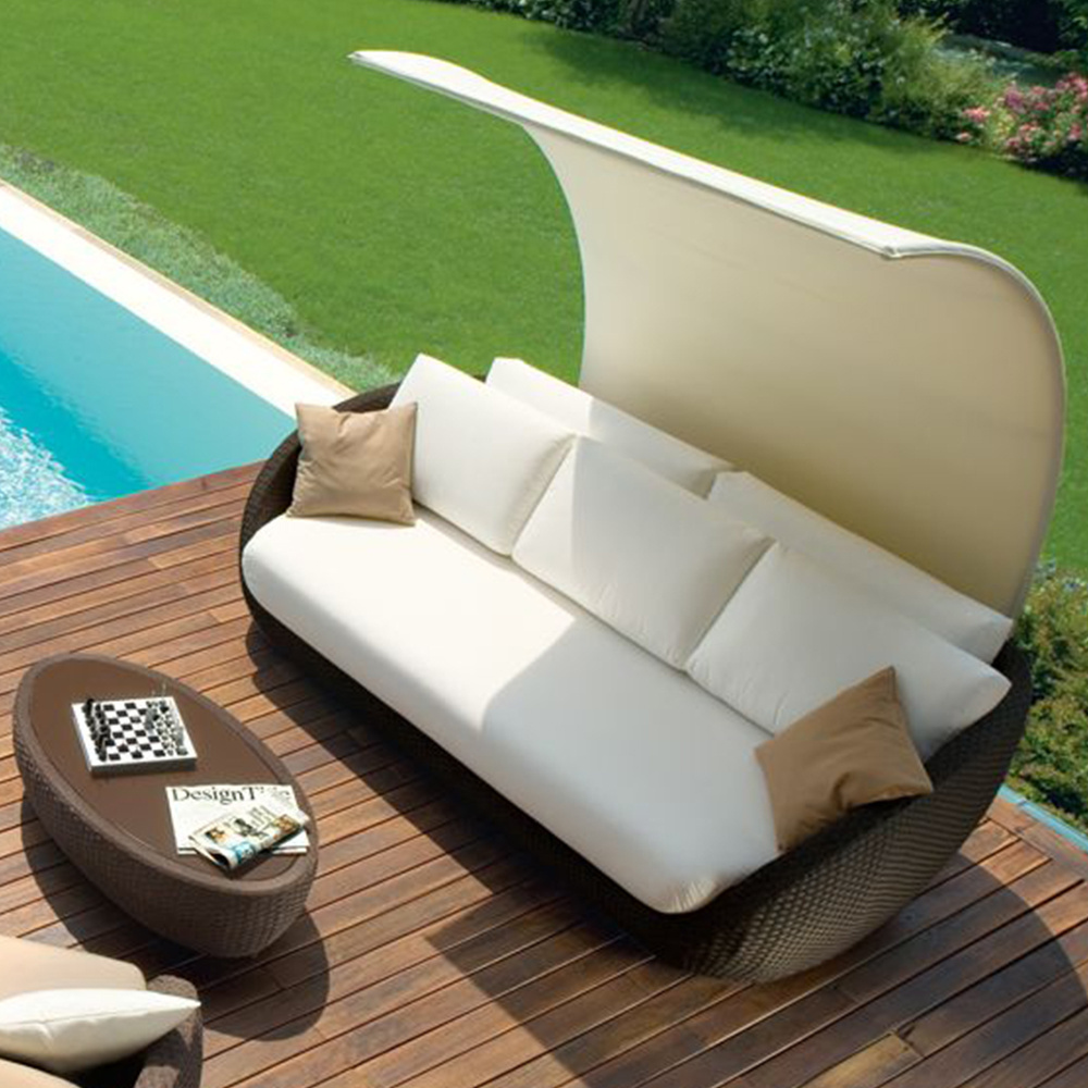 Outdoor daybed rattan daybed luxury with canopy bed garden furniture  for outdoor