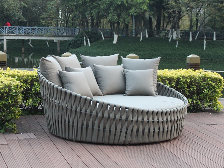 Outdoor Furniture Sunbed  with Cushion pillows Daybed Patio handcraft weaving Rope big round modern style daybed