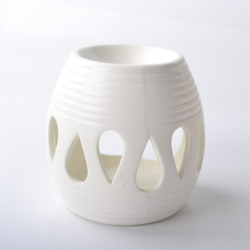 Nordic Ceramic Aroma Lamp Wax Melt Carved Hollow Out Porcelain Essential Oil Burner Tea Light Candle Warmer