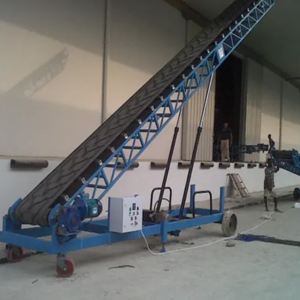 Portable flat inclined chain conveyor belt machine price,telescopic pvc cement cleat heavy duty rubber belt conveyor manufacture