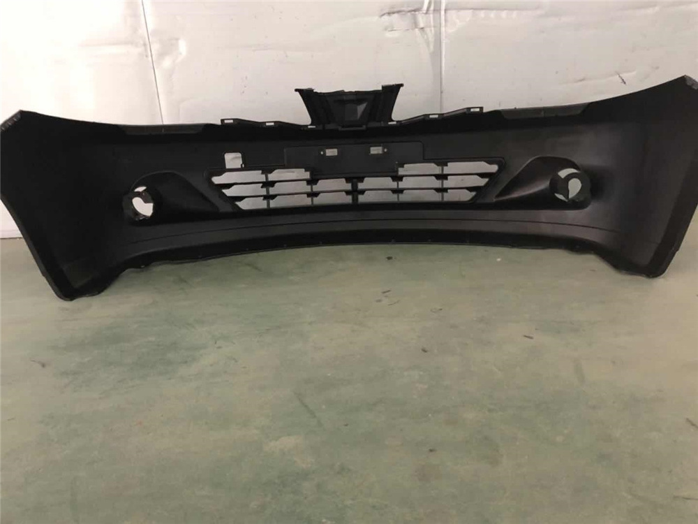 Front bumper for Nissan Tiida 2008