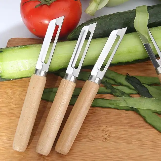 RTS Factory kitchen Stainless Steel Peeler For Apple Tomato Pear Vegetable Wooden Handle for Apple Potato Peele