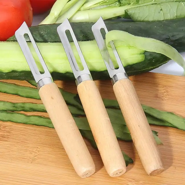 RTS Factory kitchen Stainless Steel Peeler For Apple Tomato Pear Vegetable Wooden Handle for Apple Potato Peele