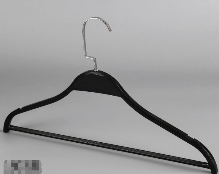 TX Black Plastic Suit Hangers for clothes with pants bar