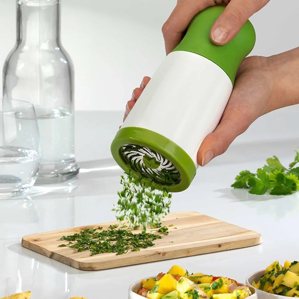 TX Cilantro shredder Spice Vegetable Crusher Portable Cilantro grinder Kitchen gadget