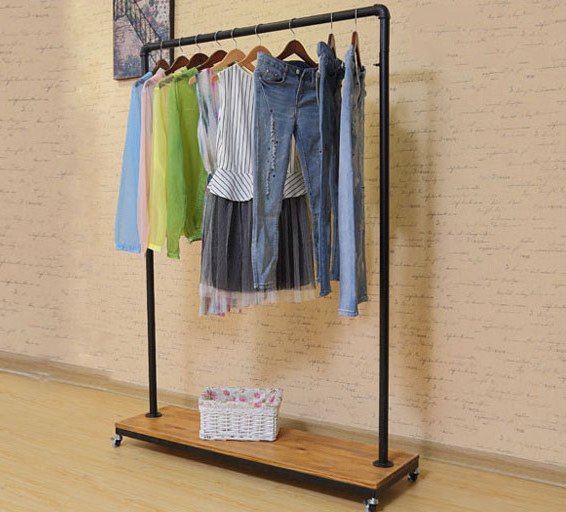 Antique iron water pipe clothing rack women's clothing store solid wood floor  display rack clothing side shelf