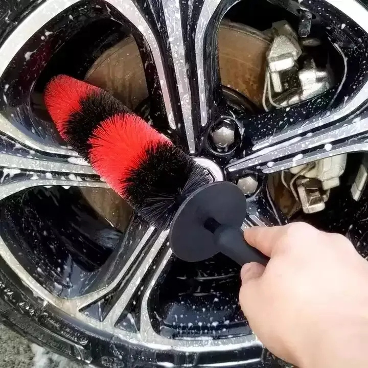 ODM/OEM Car Detailing Wheel PP Brush Wheel Rim Tire Hub Washing Cleaning Brush with Long handle