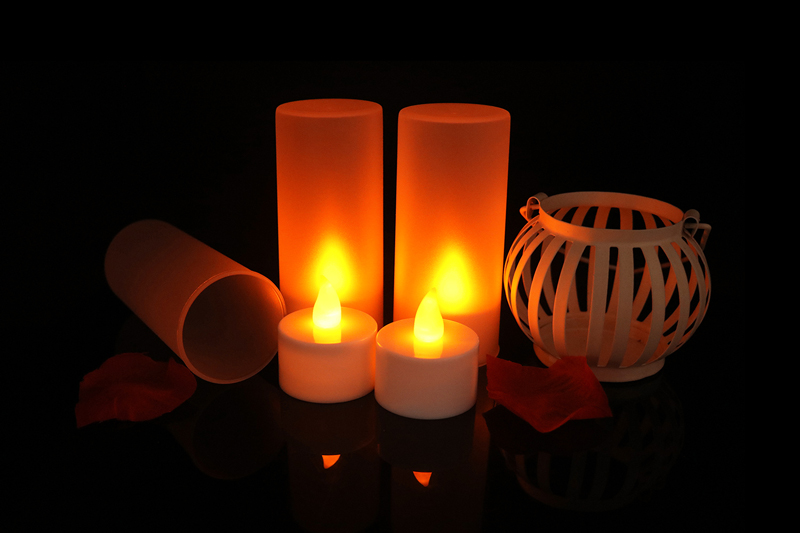 Yellow Flickering LED Tea Light Rechargeable Candle Light For Party Decoration