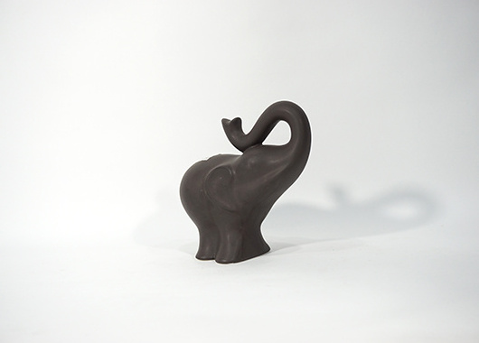 Hot sales polyresin Elephant statue for home decoration with cheap price from VietNam In 2023