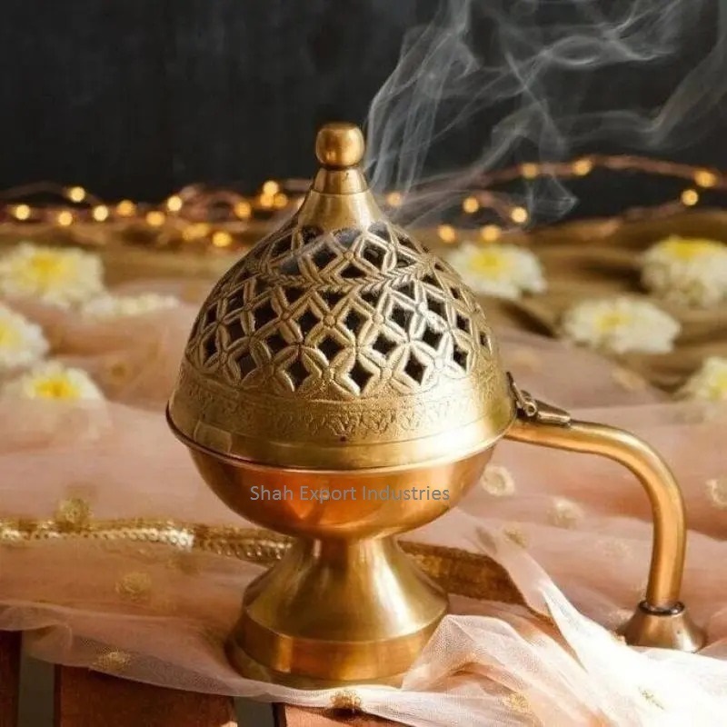 Traditional Design Incense Burner Brass Antique Shiny Home Decor Room Fragrance Metal Golden Bakhoor Burner