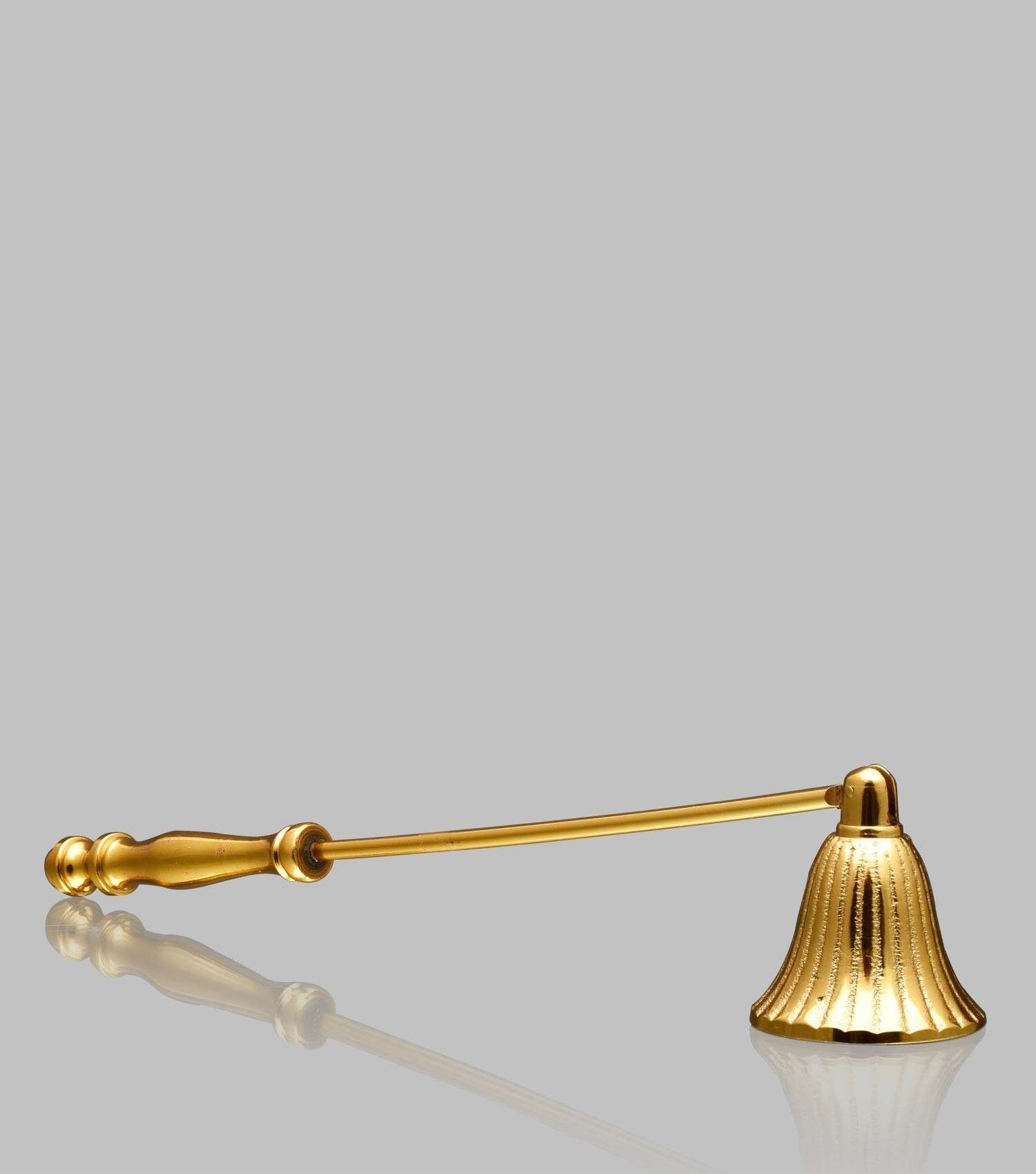 Brass gold Candle Snuffer or wick Stopper Durable Candle Extinguisher Snuffer for Home And Hotel Usage