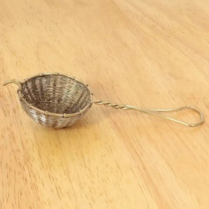 Indian Manufacturer Handcrafted Woven Metal Tea Strainer with Rustic Gold Finished for Loose Tea Home and Kitchen