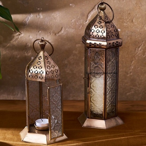 New Arrival Gold Metal/Glass Hanging Moroccan Lanterns Wholesale Transparent Designer Candle Lanterns