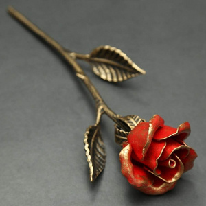 Glamorous Metal Rose Cover Leaves Gift of Everlasting Love Home Decoration Wrought Iron India Flower in Antique Red