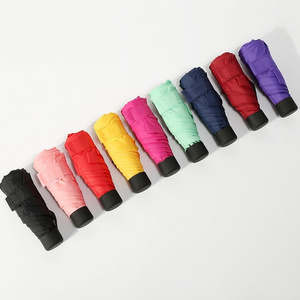 2024 New Design Cheap Light Capsule Rain Sun Protective Colorful Umbrella with Logo