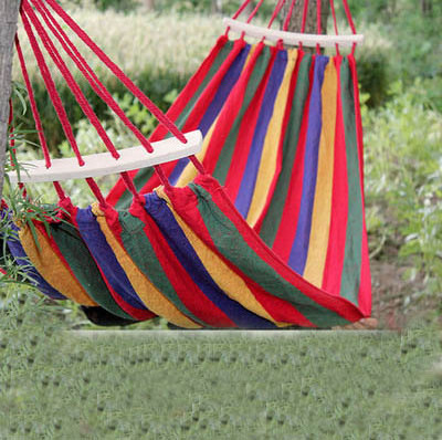 Wholesale Outdoor Canvas Hammock Swing Nylon Red Strip Blue Strip Curved Stick Anti-rollover Hammock