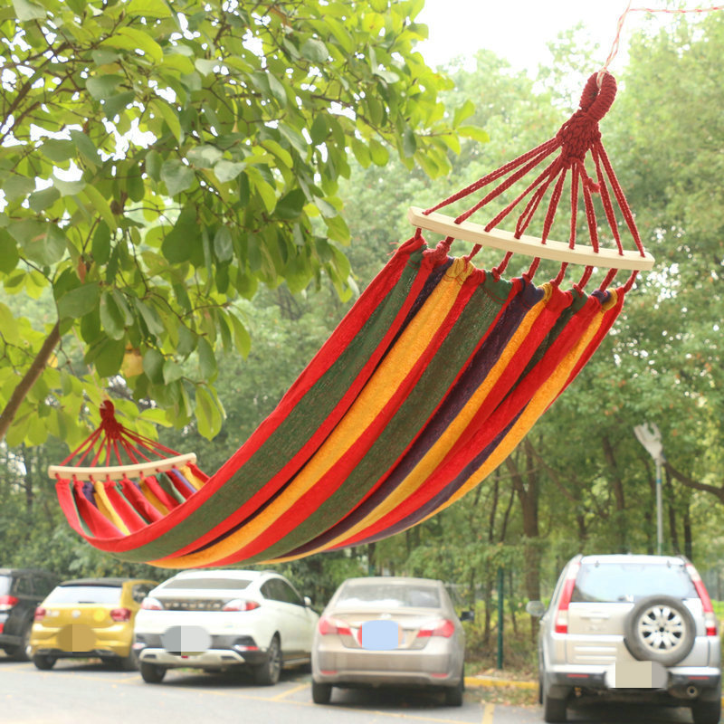 Wholesale Outdoor Canvas Hammock Swing Nylon Red Strip Blue Strip Curved Stick Anti-rollover Hammock