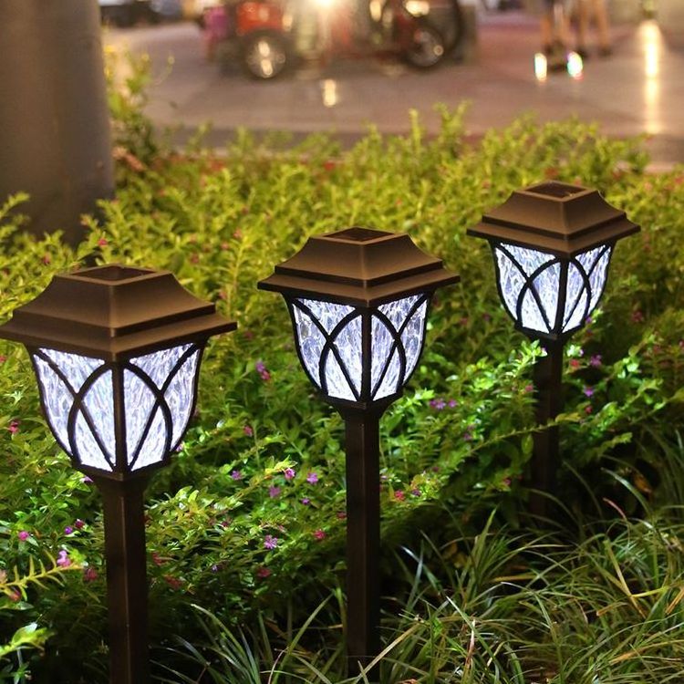 Factory Waterproof Motion Sensor Firefly Outdoor Waterproof LED Solar Floodlight Garden Lights